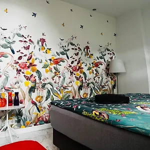 Chez Hélène Luxury Couette-café Maastricht
